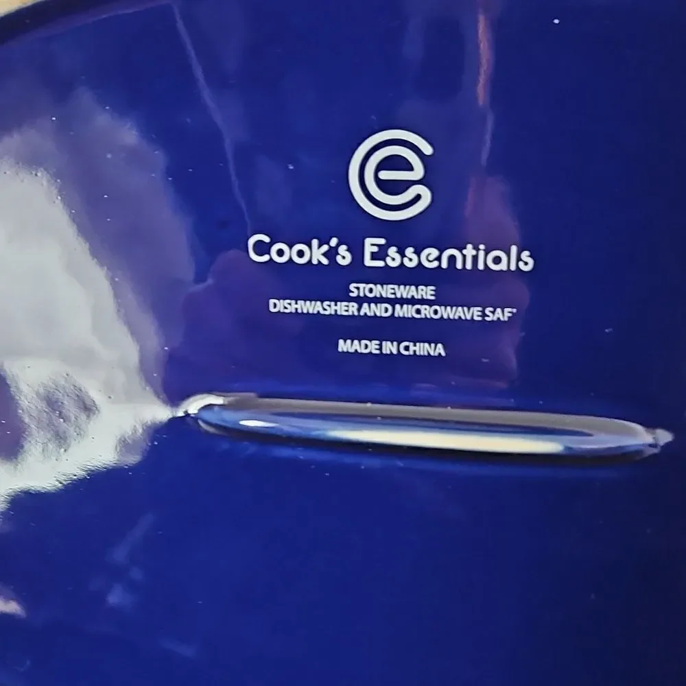 Cooks Essentials pretty blue